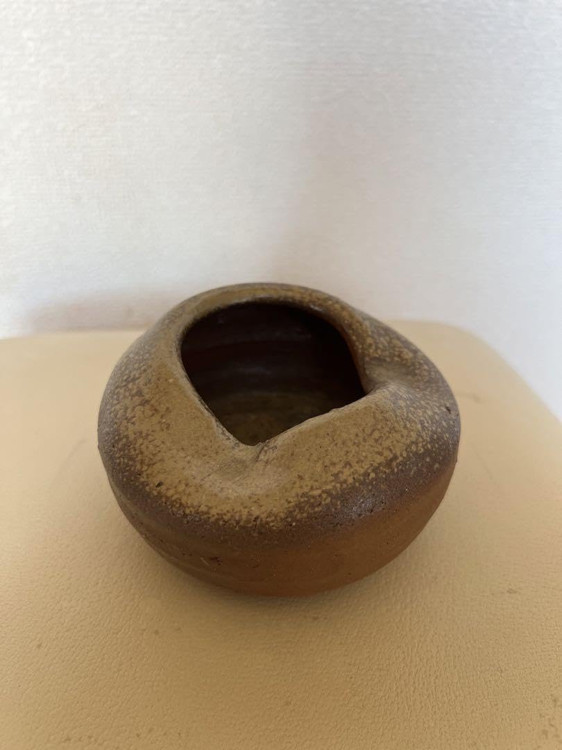 Amazon.co.jp: 備前焼 いち 灰皿 : ファッション